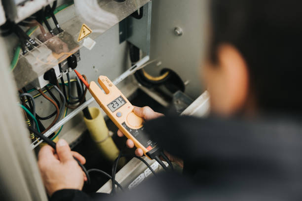 Best Commercial Electrician Services  in Casselberry, FL